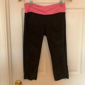 Lululemon athletic Capri leggings